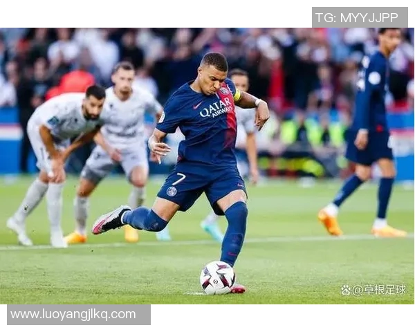 姆巴佩亲口承认曾认真考虑过离开球队未来去向引发外界热议