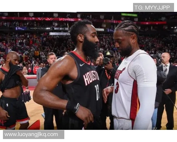 NBA关键比赛中球员个人表现与团队配合关系的深度研究分析