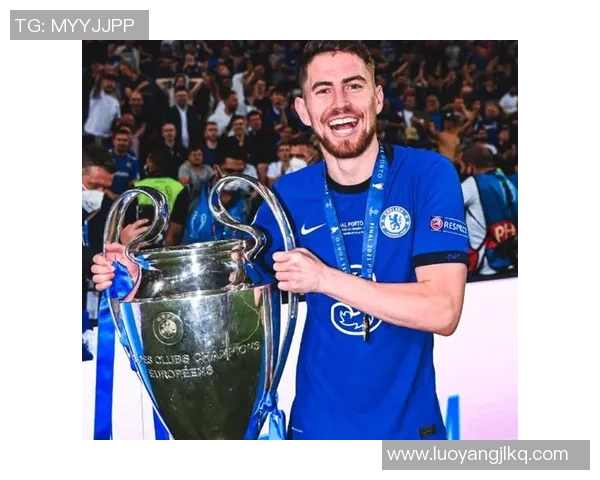 那不勒斯荣获月度最佳球员,实至名归 那不勒斯荣获月度最佳球员,实至名归