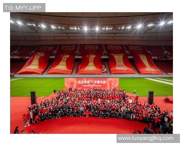 中超联赛新赛季主题口号发布：为荣耀而战