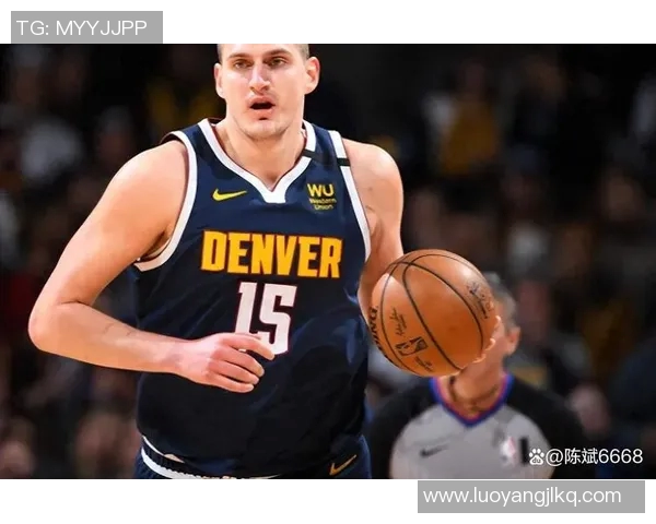 约基奇因场上惊人举动登顶热搜榜 引发全网热议成焦点 约基奇因场上惊人举动登顶热搜榜 引发全网热议成焦点